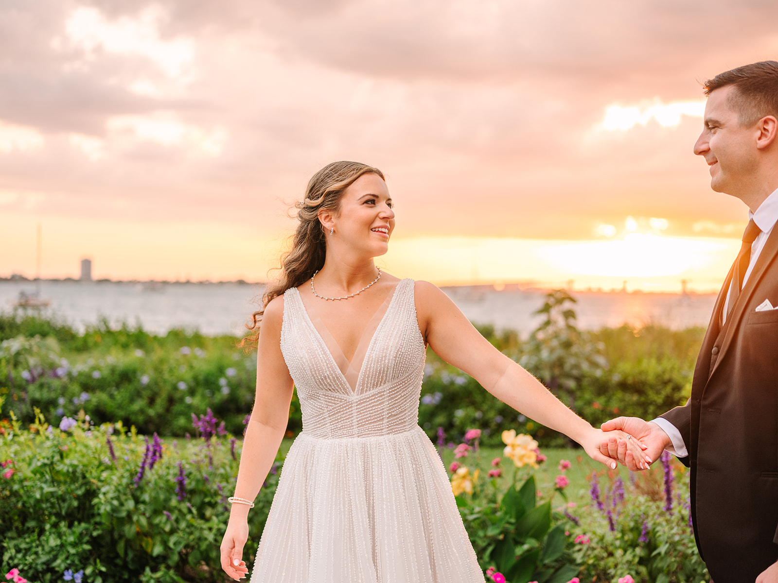 marie-selby-gardens-florida-spring-wedding-sunset-photos