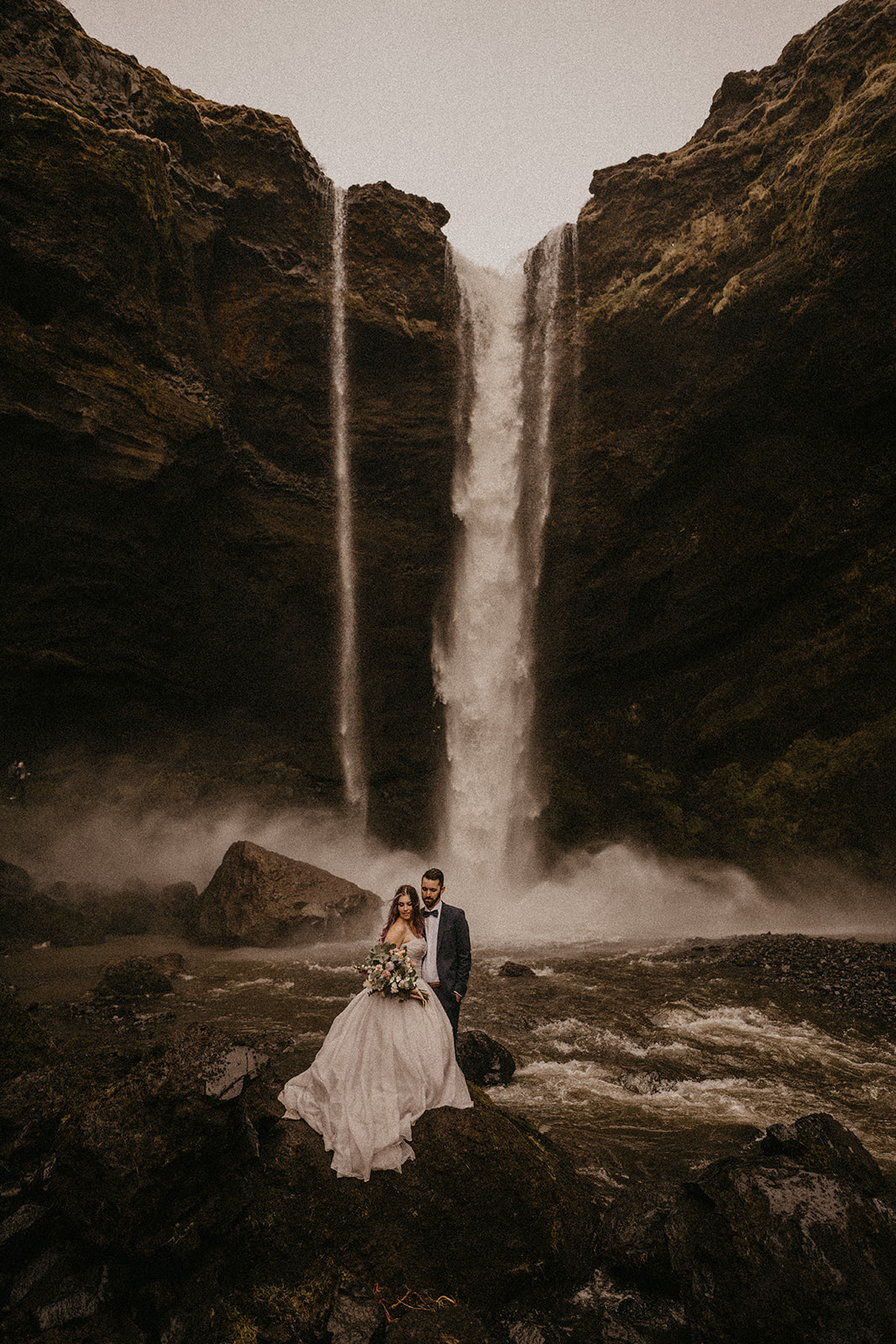 Waterfall elopement in Iceland with romantic vibes and stunning views