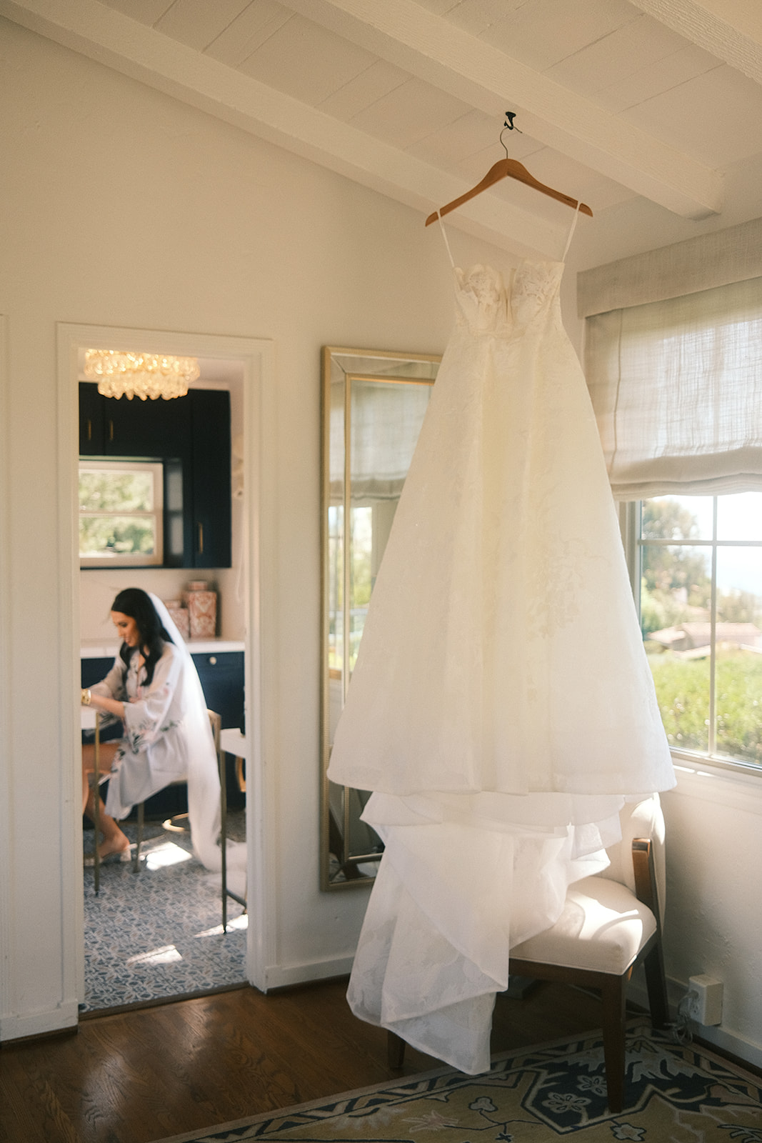 Bride putting makeup on for her wedding day in Palos Verdes, California 