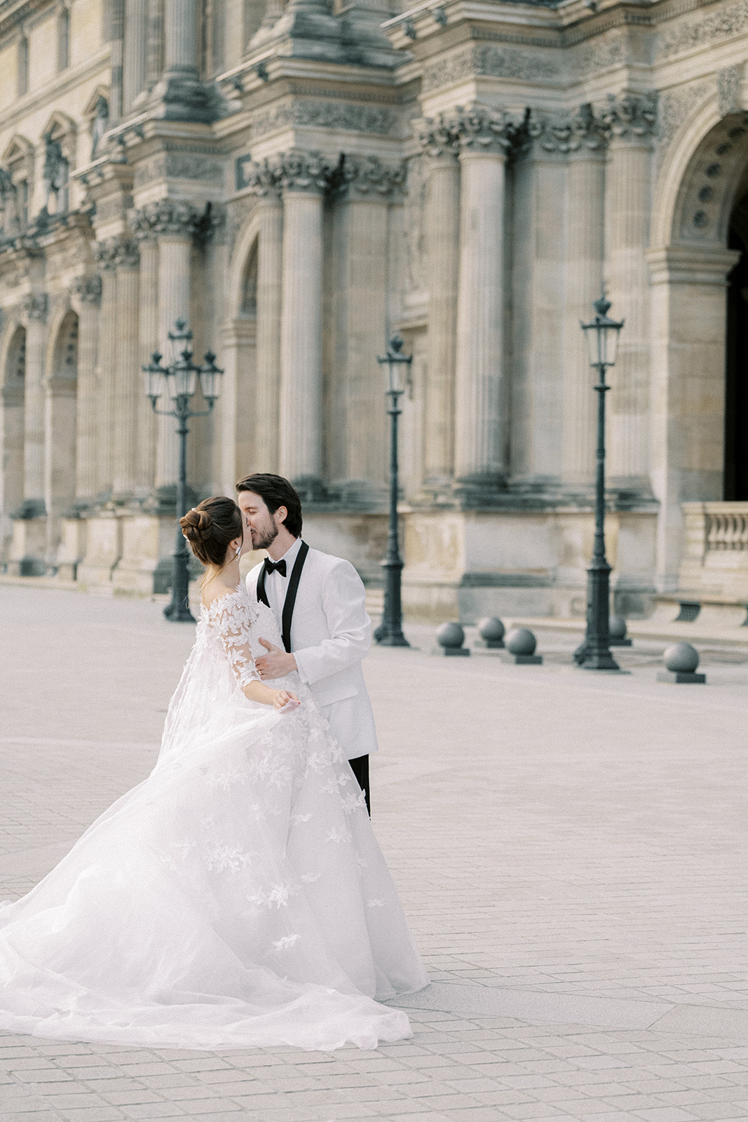 Destination elopement in Paris