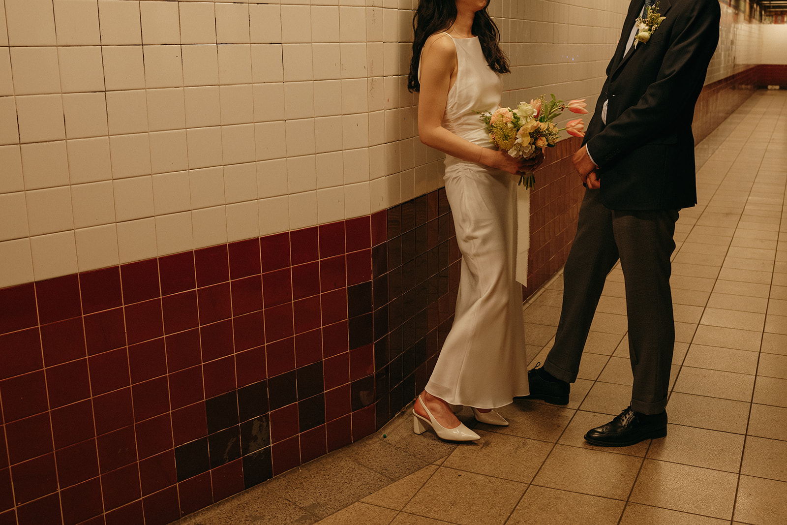 nyc bride and groom in the subway