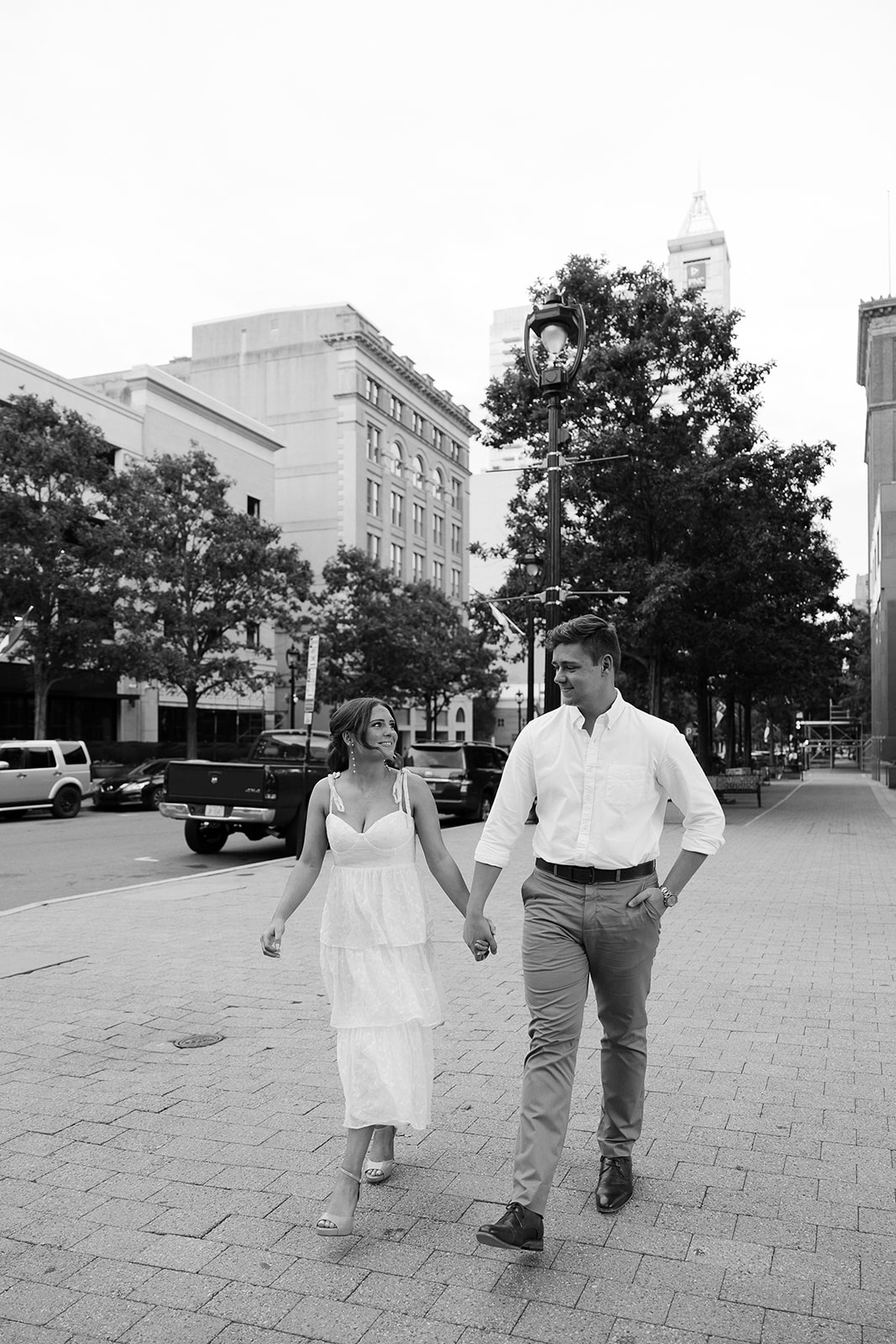 North Carolina Raleigh downtown engagement session raleigh engagement photographer nc engagement photographers outdoor 