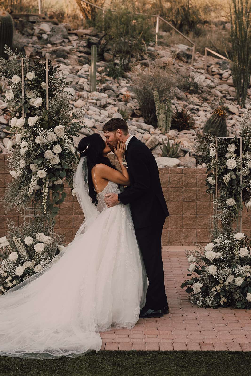 Timeless Wedding at Loews Ventana Canyon Resort in Tucson Arizona