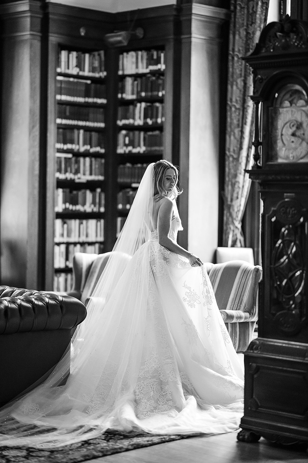 Classic black and white portrait of the bride at the Union League in Philadelphia