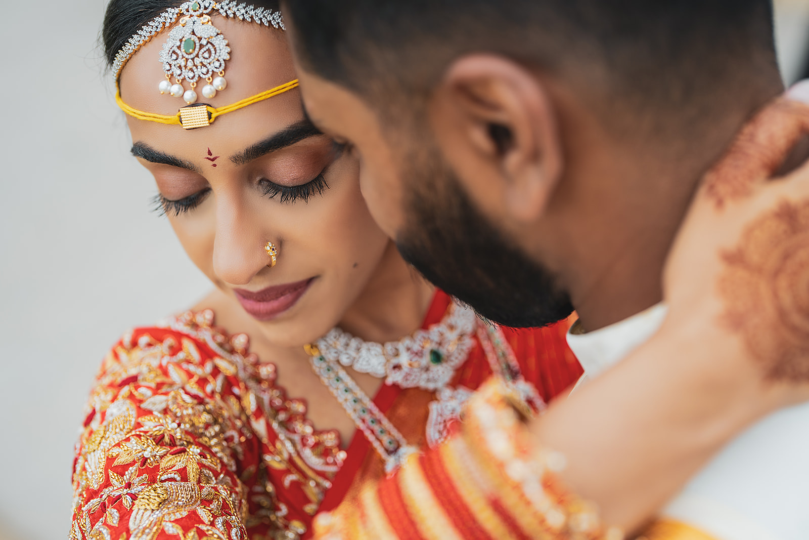 indian couple wedding photos live by Lowes arlington