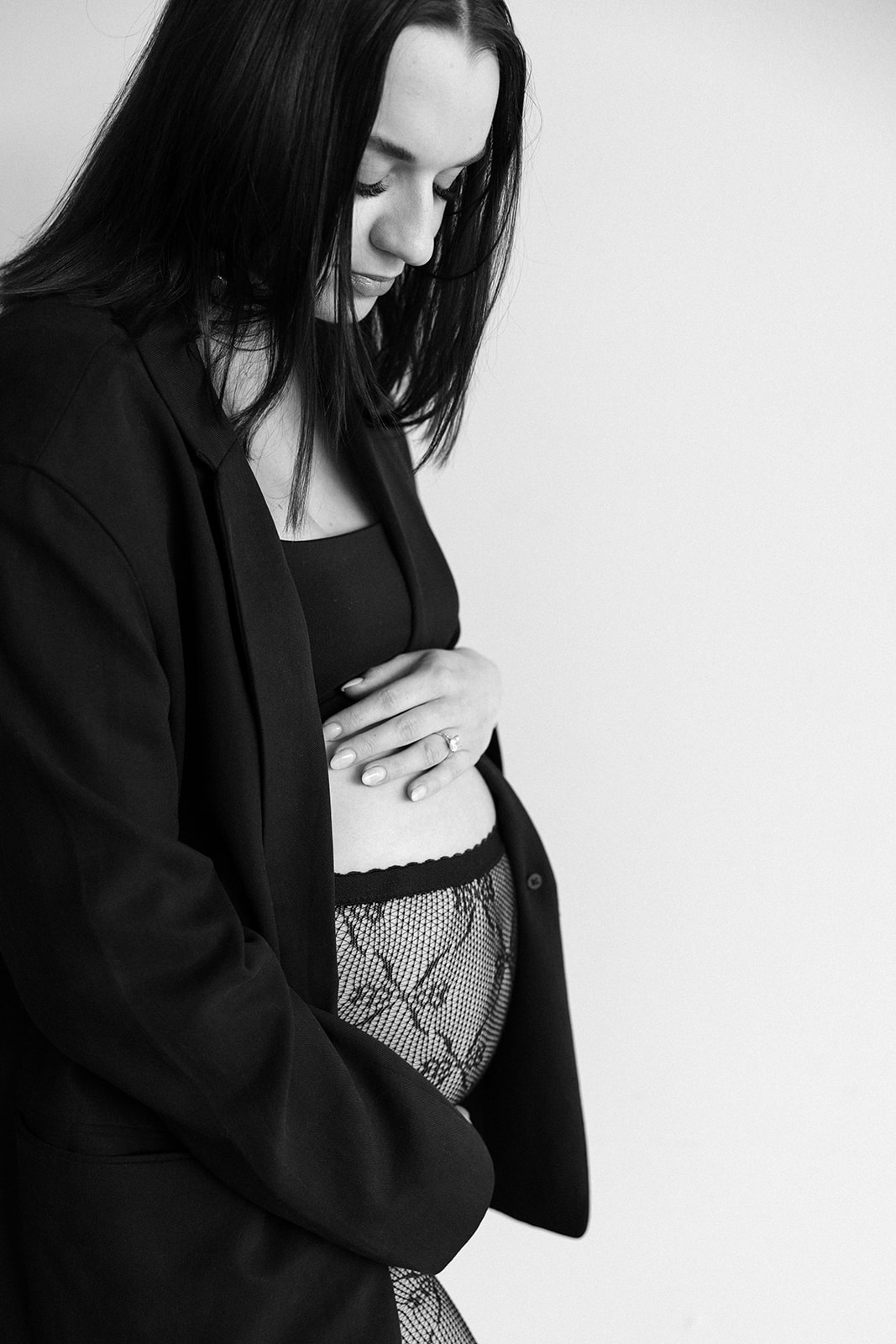 Sexy Sleek Black Maternity Outfit