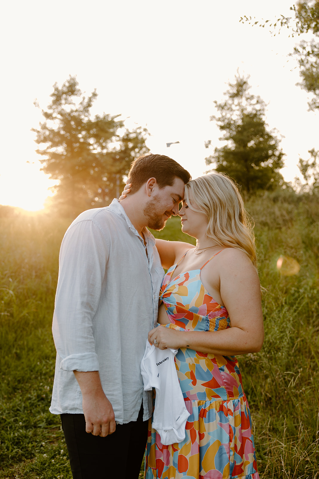 Summer pregnancy announcement pictures in Raleigh, North Carolina
