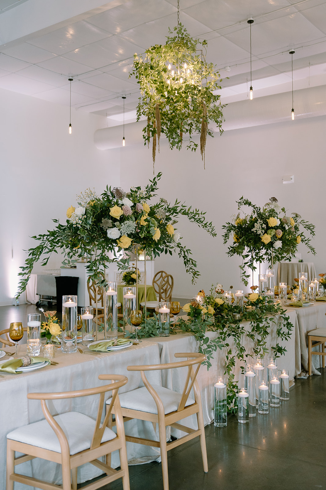 Summer wedding floral installations captured by Raleigh wedding photographers