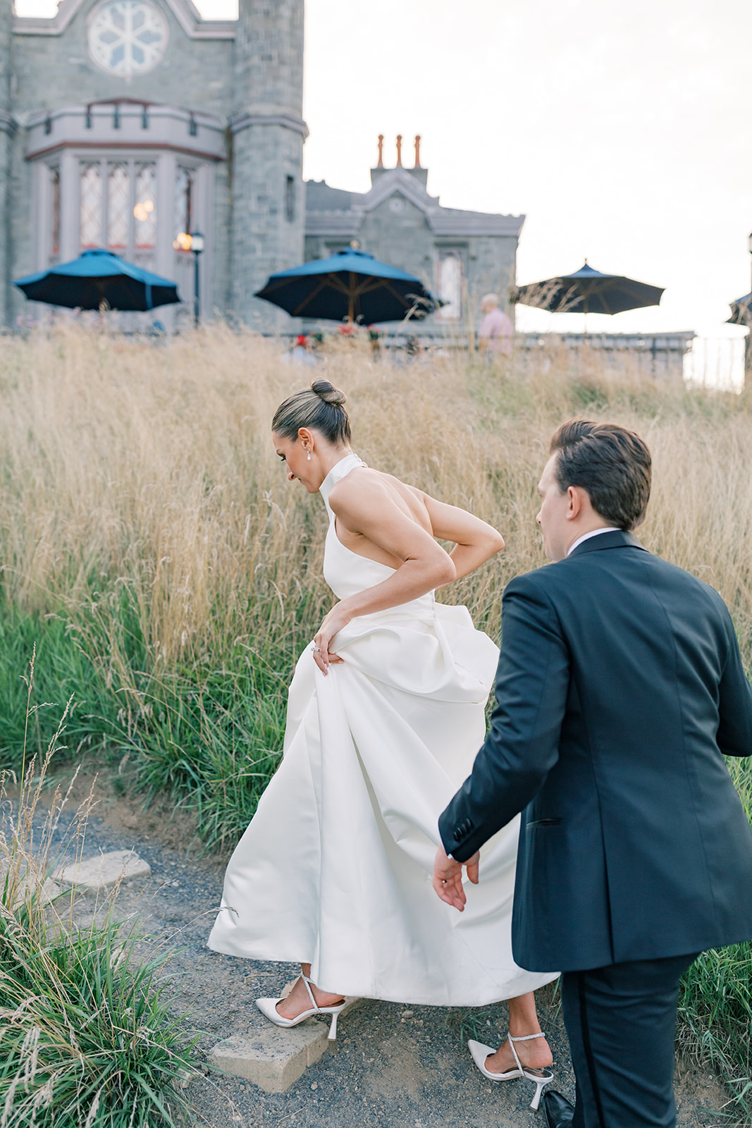 married portrait at whitby castle rye ny