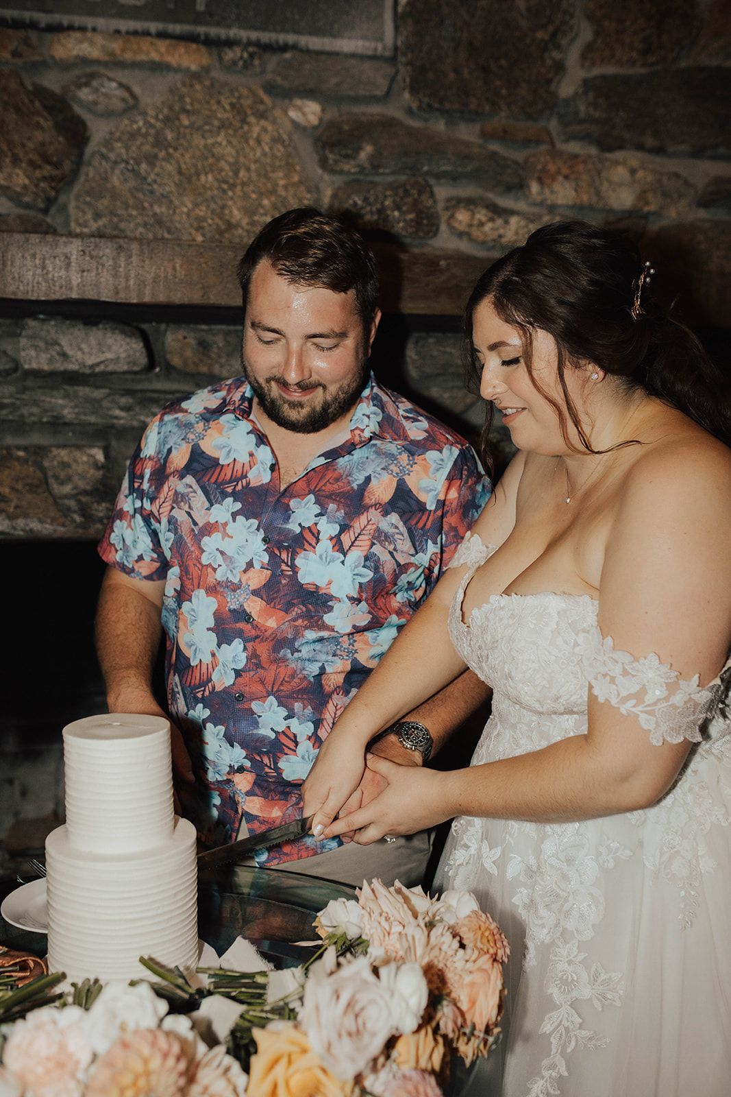 boho mountain wedding cake virginia