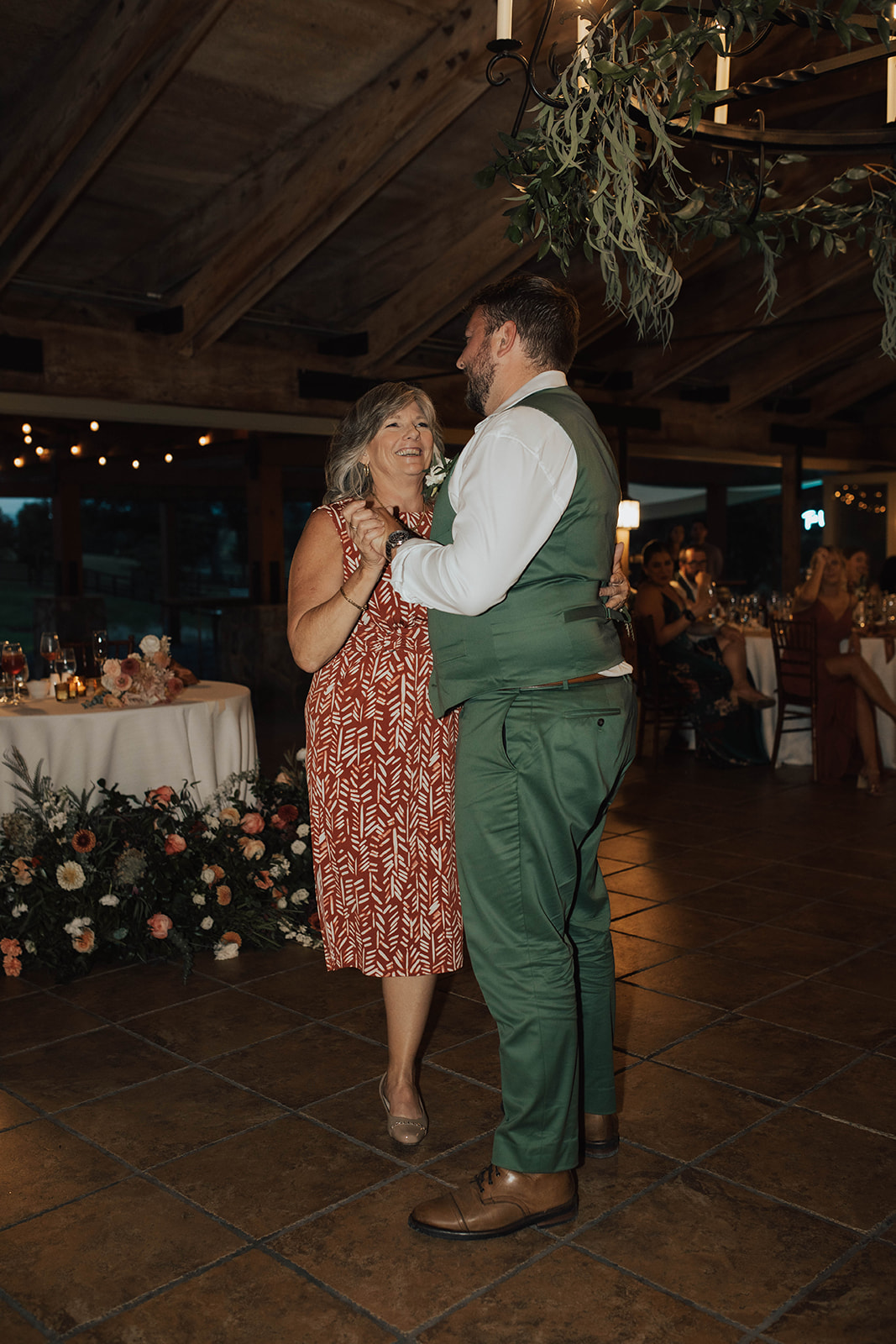 mother son dance at wedding 