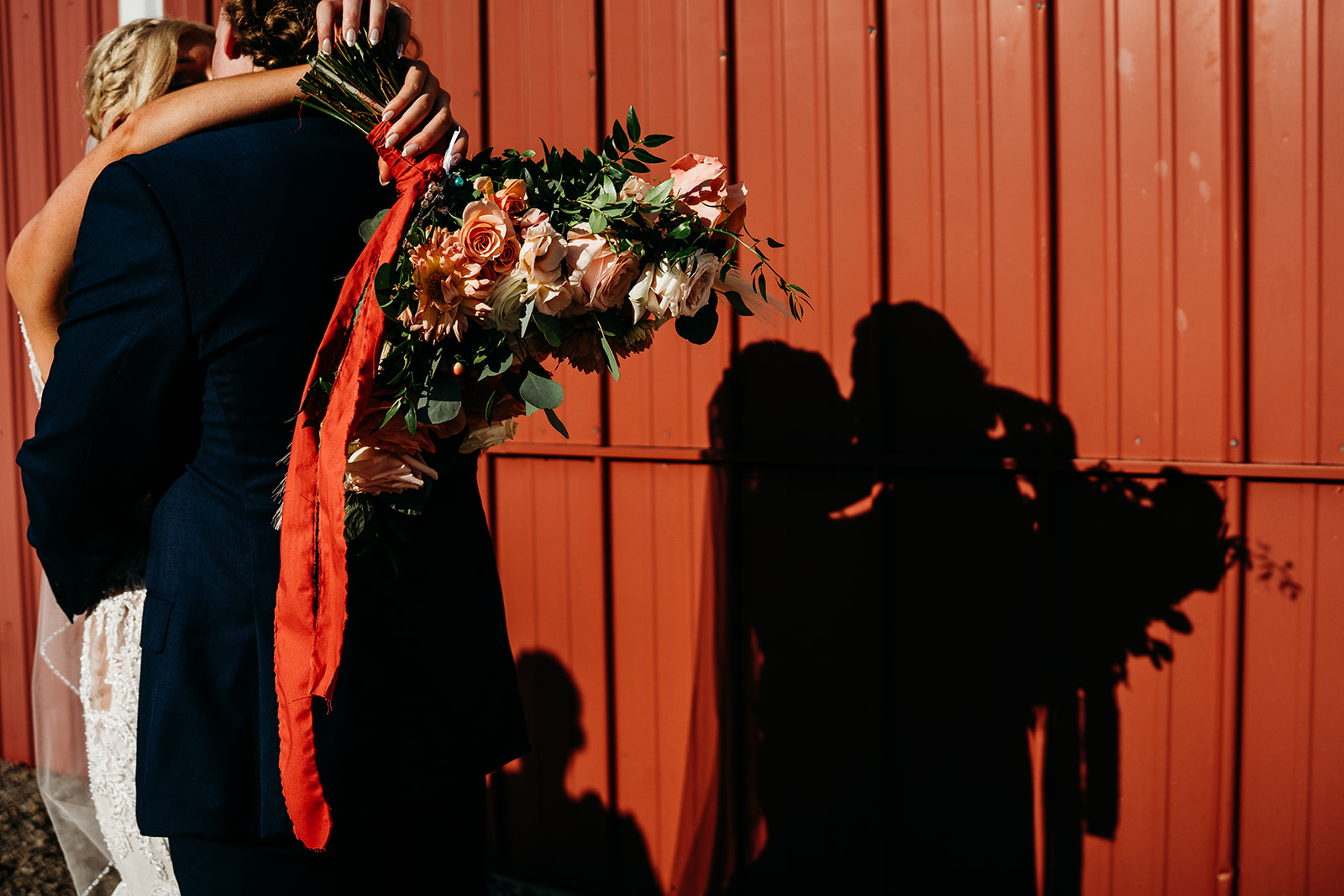 artistic wedding photography using shadows