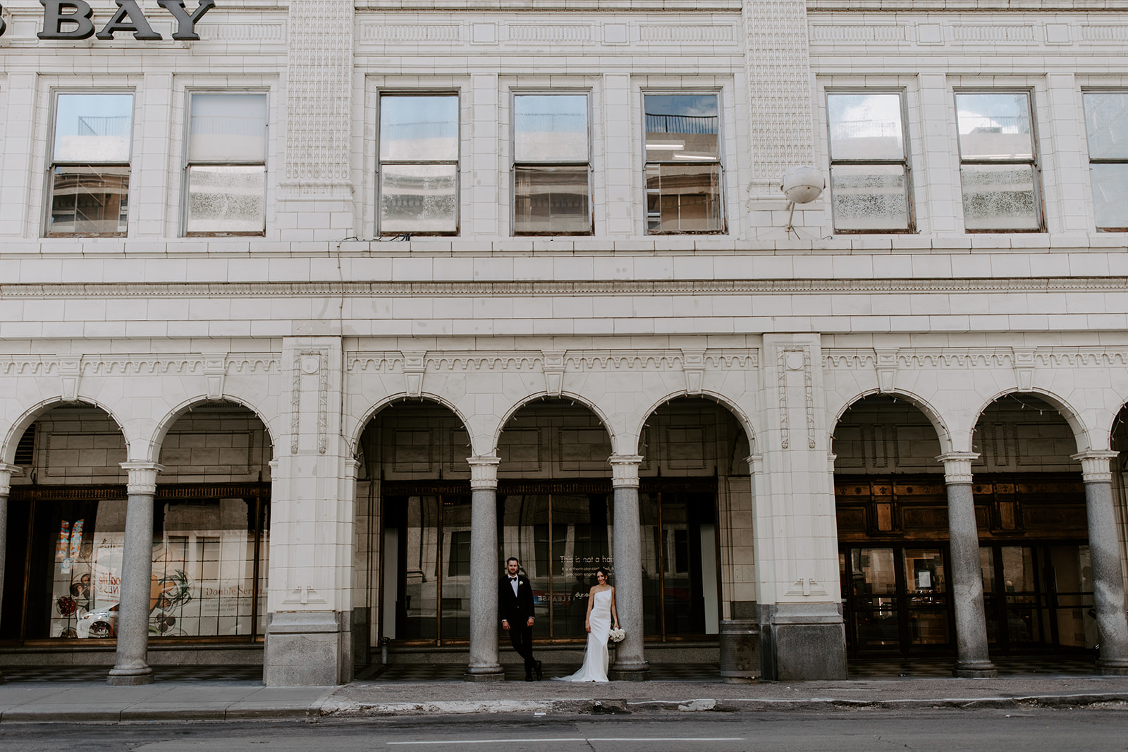Hudson Bay Arches Calgary Wedding Pictures 