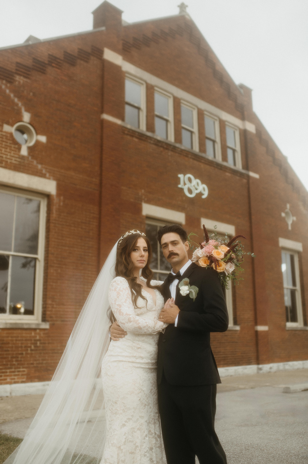 couple has their wedding at 1899 in Indianapolis Indiana