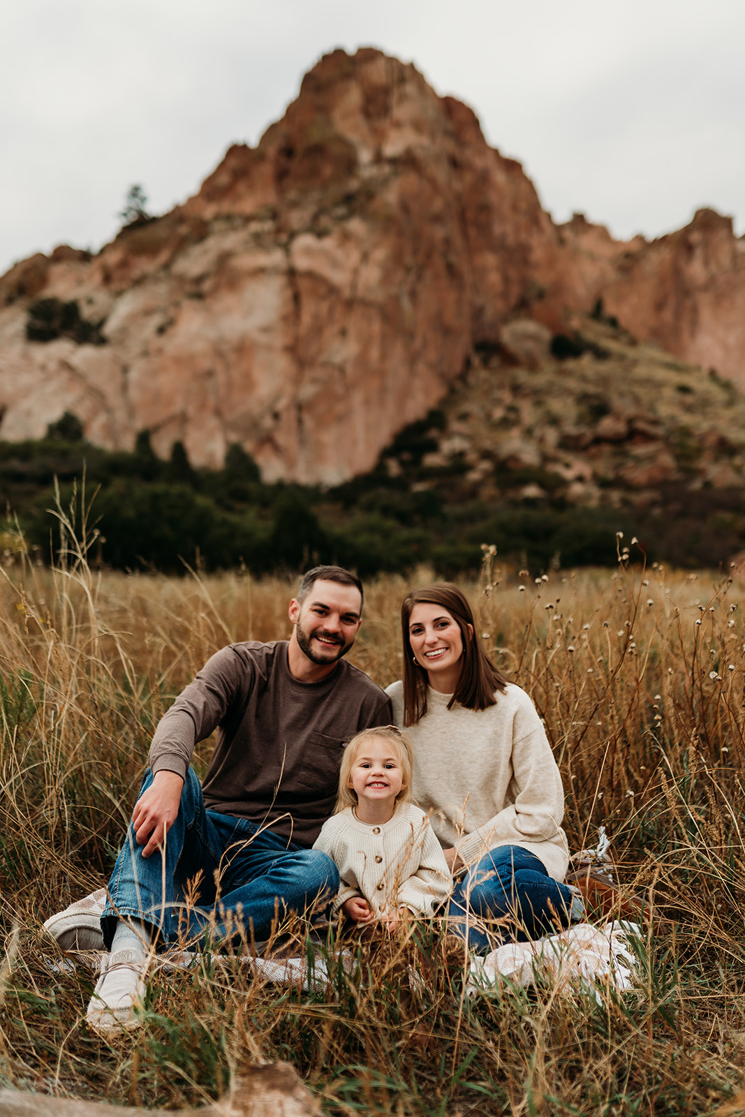 Family photos taken at Garden of the Gods Park in Colorado Springs