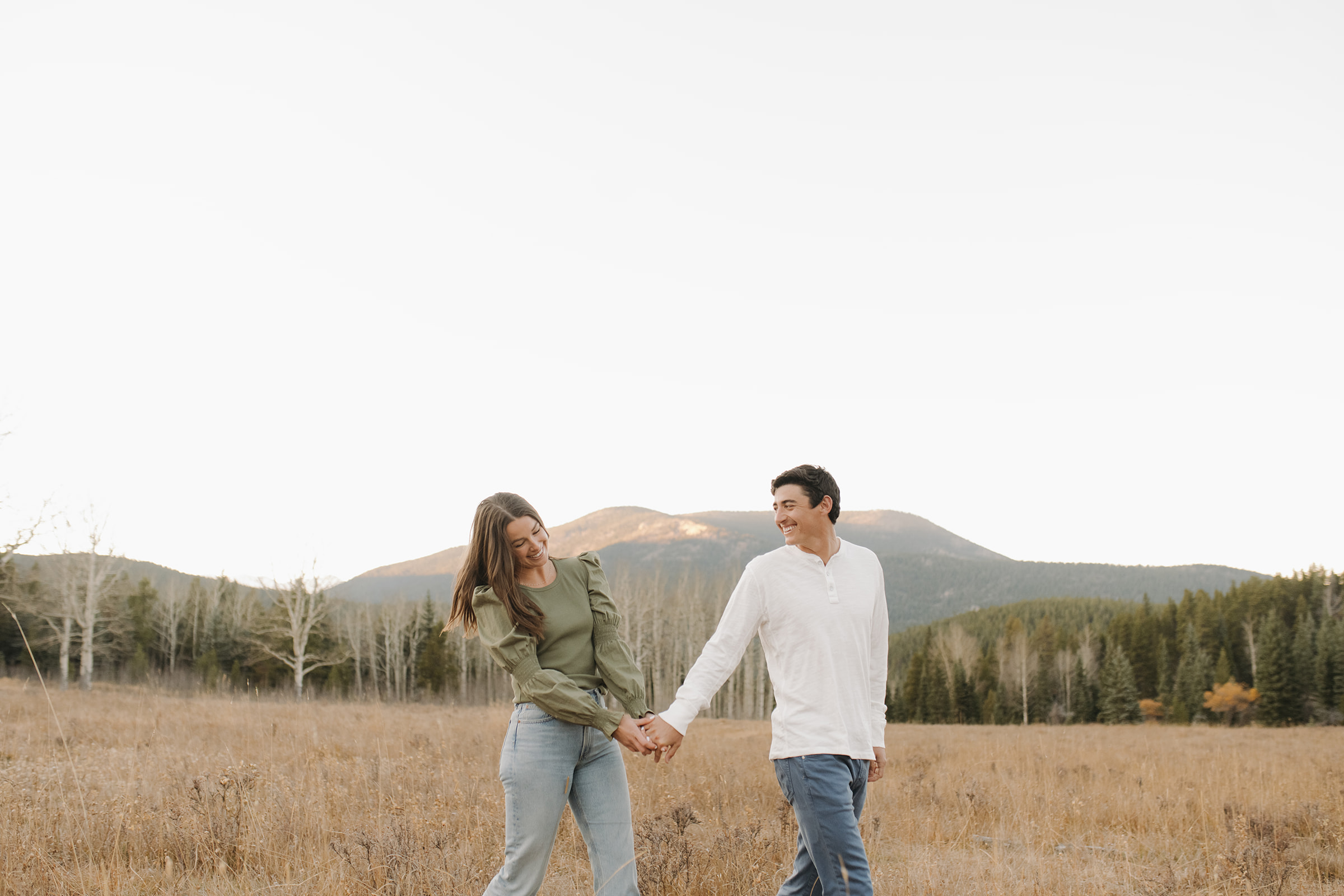 Couples engagement session in Evergreen, Colorado mountains
