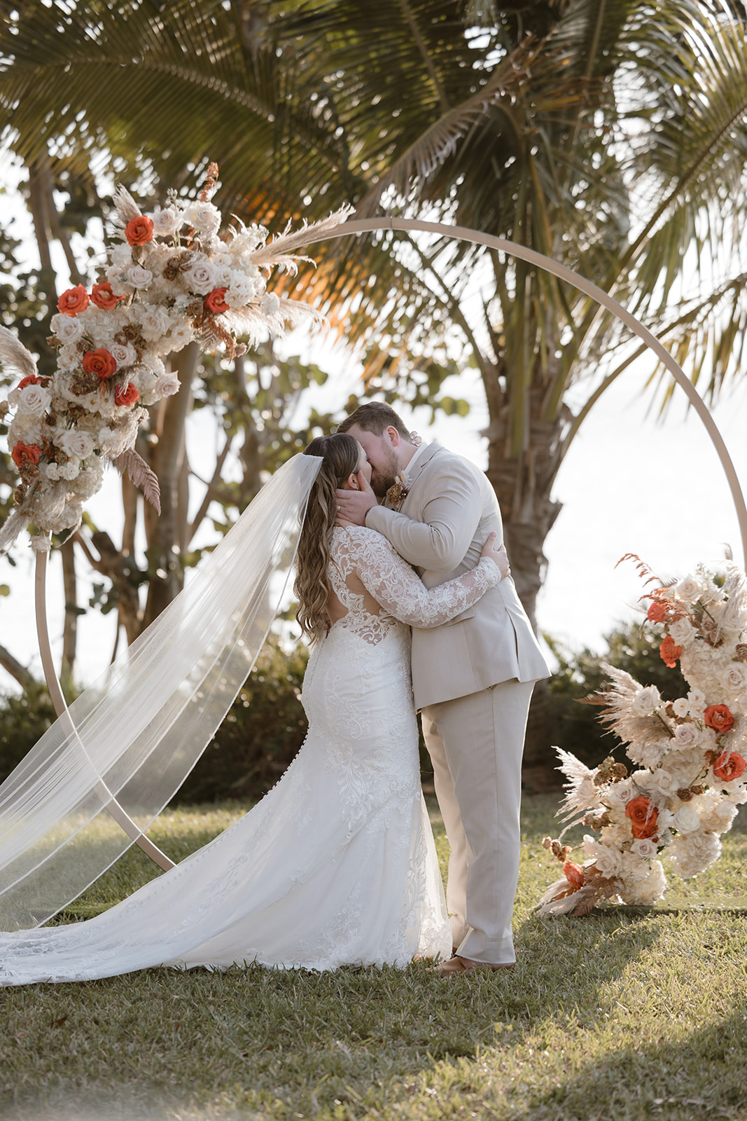 Powel Crosley wedding, sarasota Florida bride and groom 