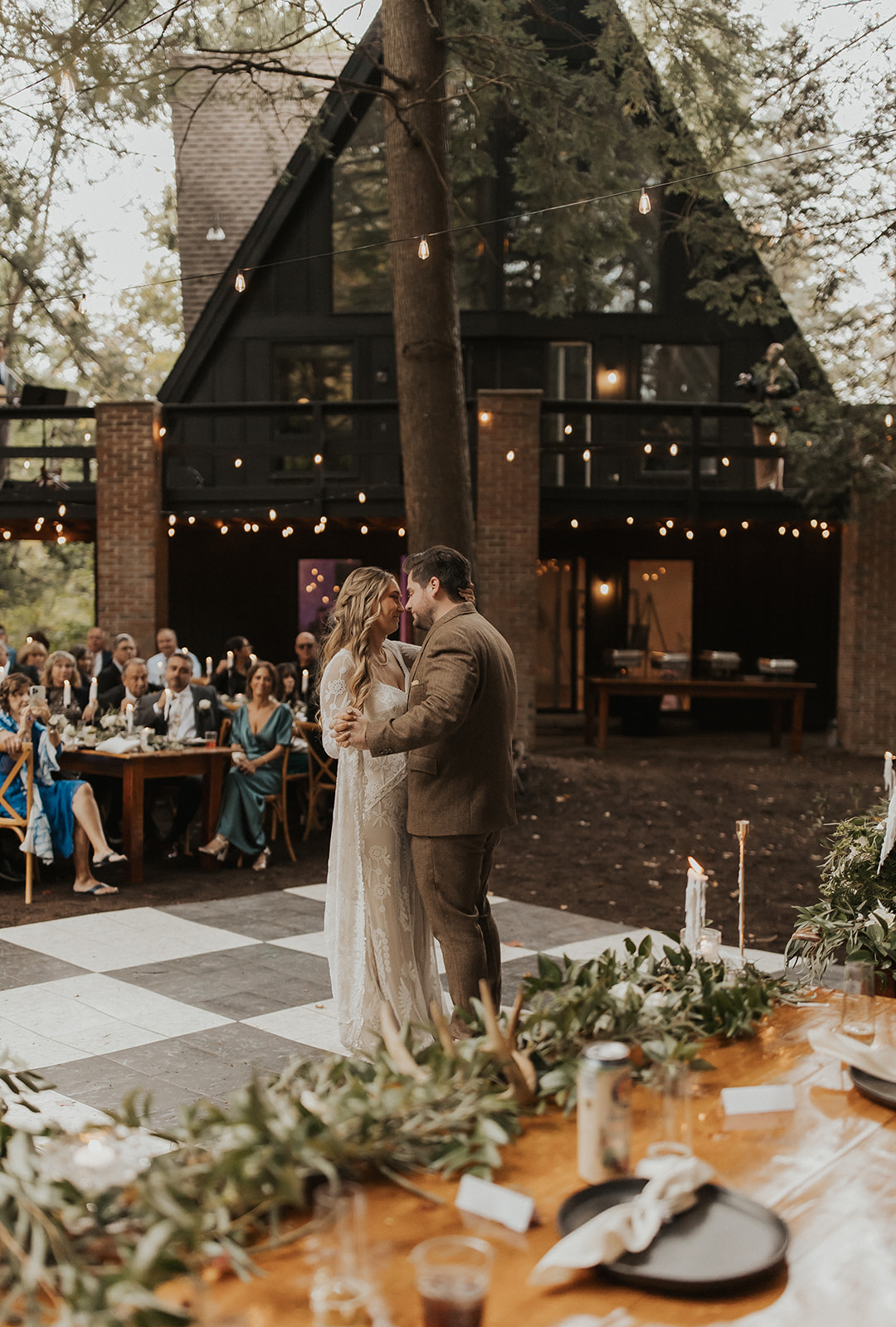Romantic woodsy wedding in the pines