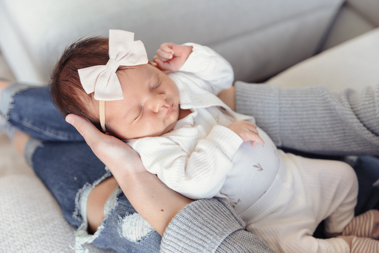 in home lifestyle newborn photography