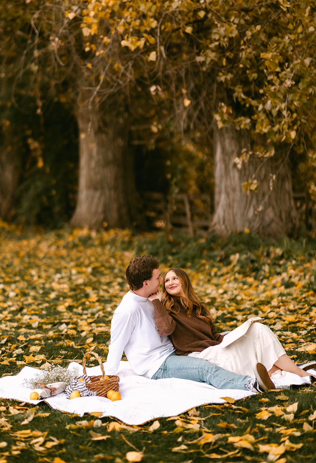Cozy Autumn Engagements at the Cottage at Riverbend