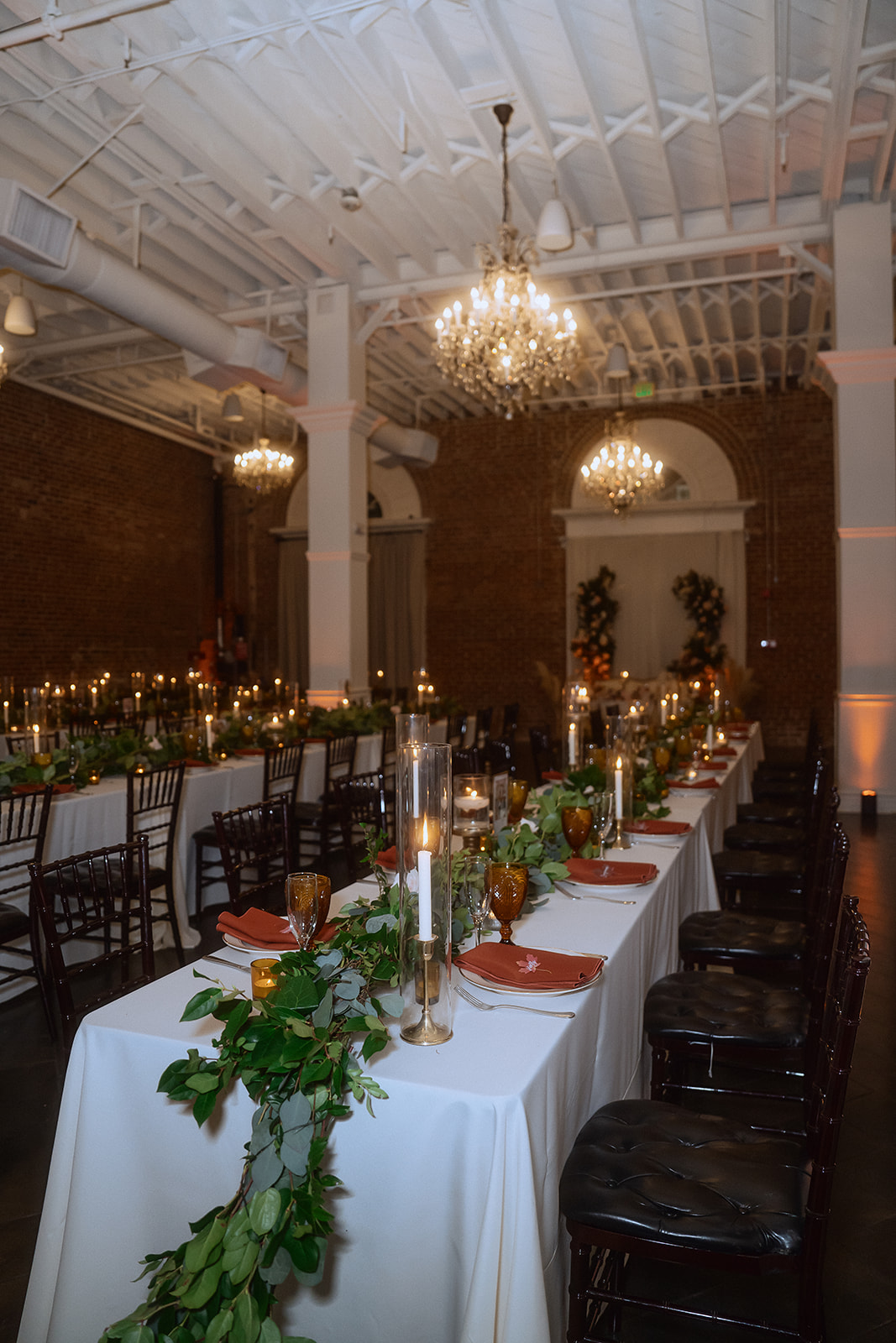 estate on second wedding tables