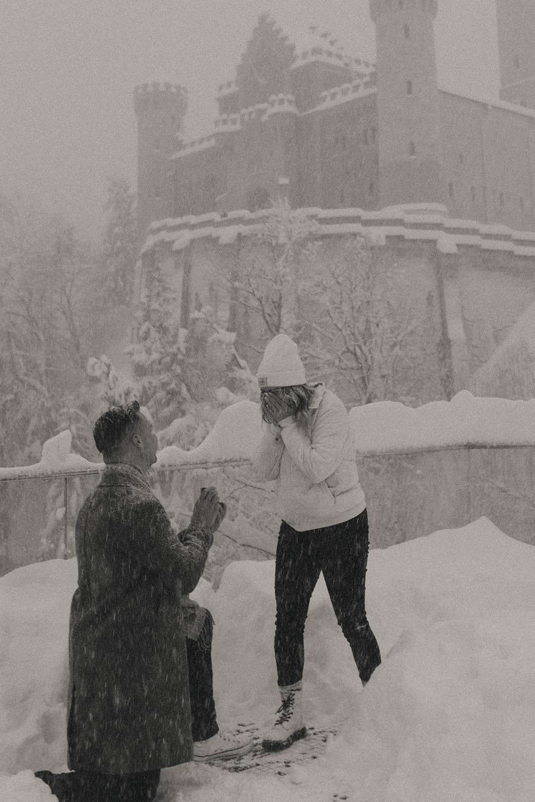Snowy proposal at Neuschwanstein castle