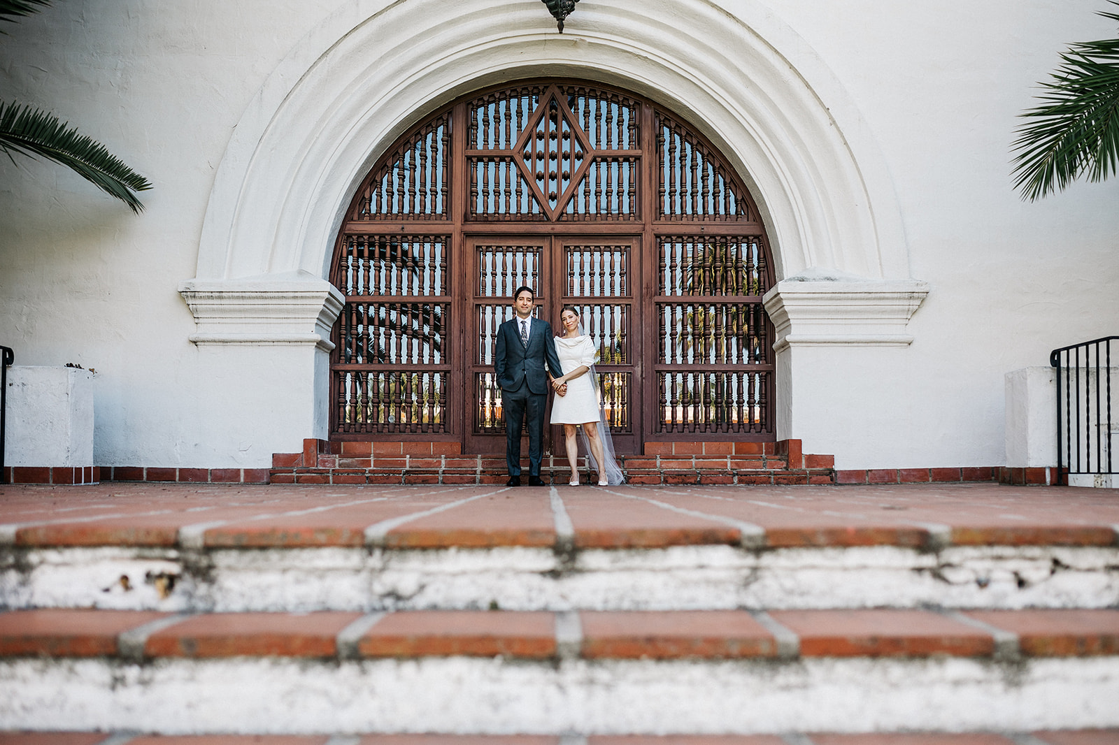 Bride and groom portrait Santa Barbara Courthouse