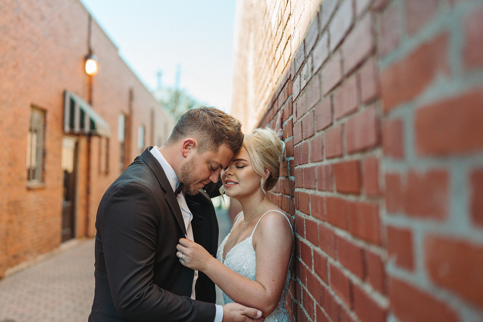 Vintage Wedding At The Lancaster Theater In Grapevine, Texas