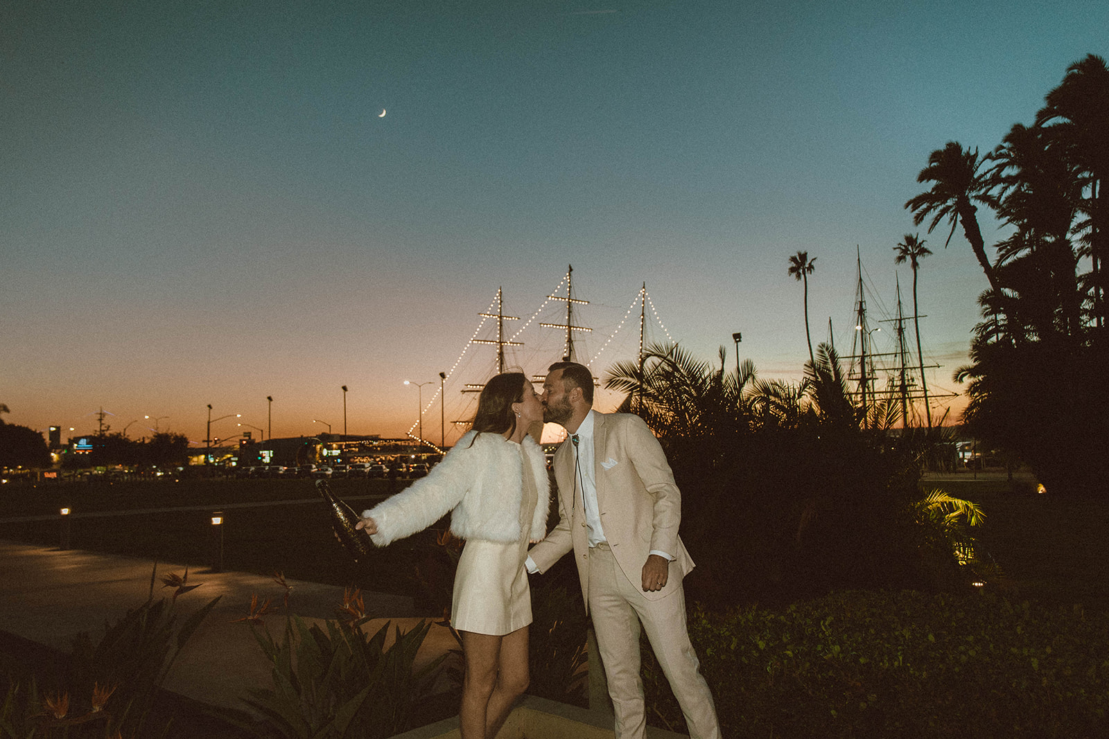san diego sunset courthouse elopement