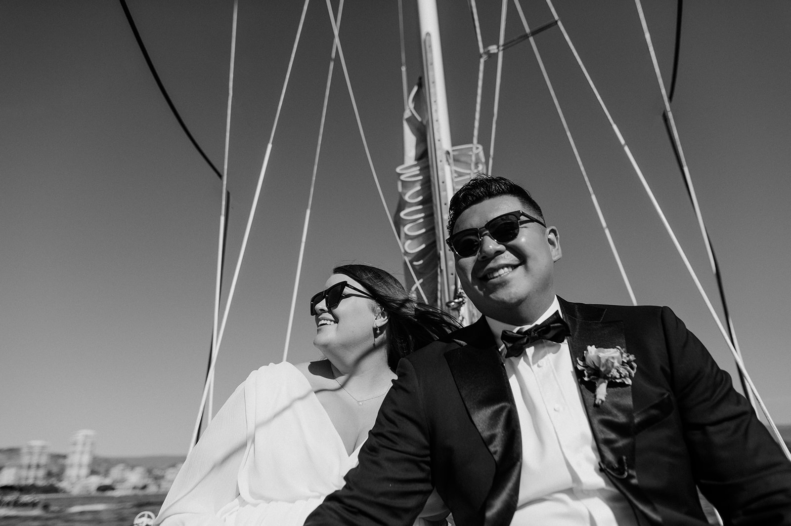 elope-bc-sailboat-elopement-photographer