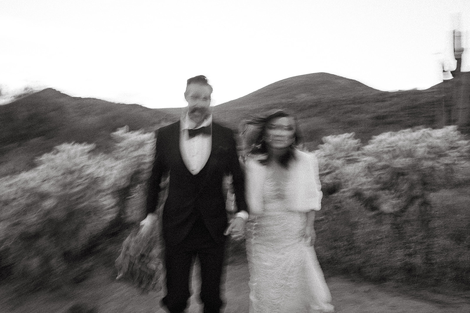 intentional blur wedding couple