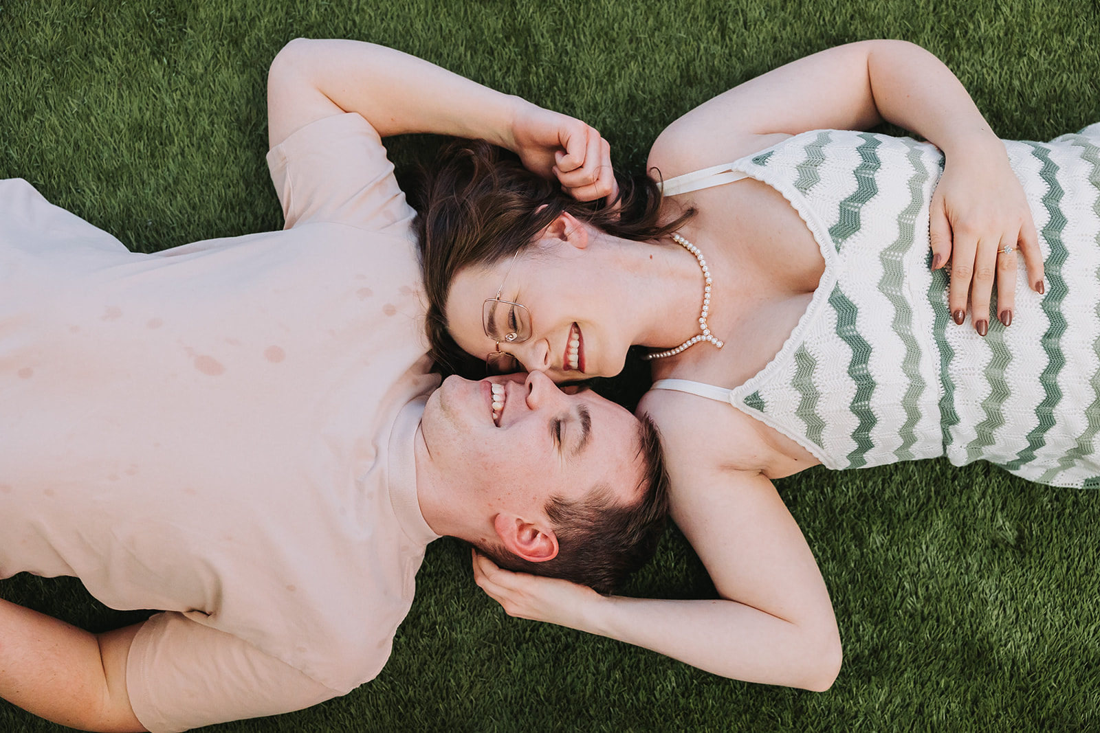 sweet and silly engagement photo ideas