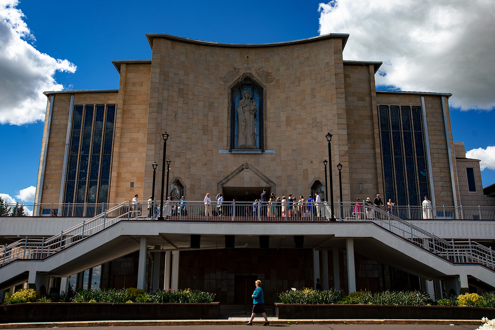 people entering the national shrine of our lady of czestochowa church
