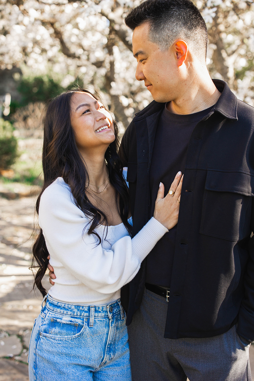 DC Proposal photographer samia captures photos of couple at bishops garden 
